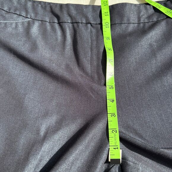 Chico’s 3 (SZ 16-18) Short Black Flat Front Pants Polyester Rayon Spandex Blend - Picture 5 of 8